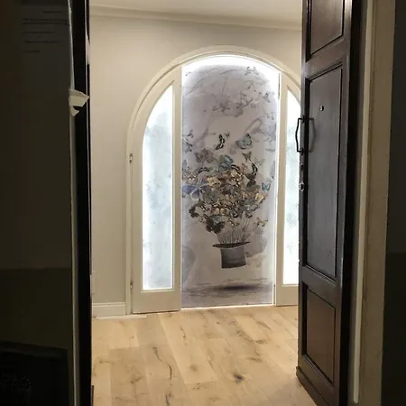 Peruzzi Royal Apartment *