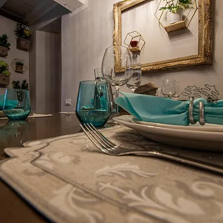 Peruzzi Royal Apartment *
